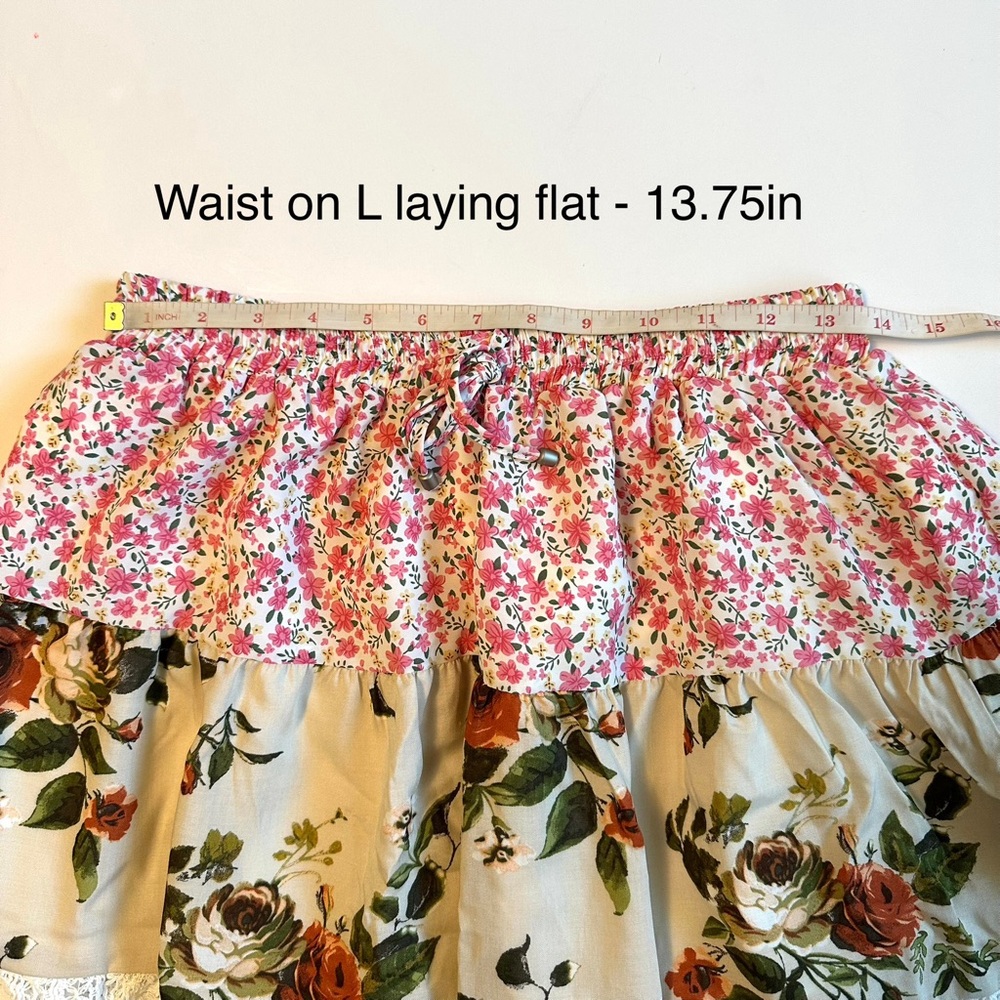 POL Floral Skirt in Ivory Multi - Picture 6 of 6